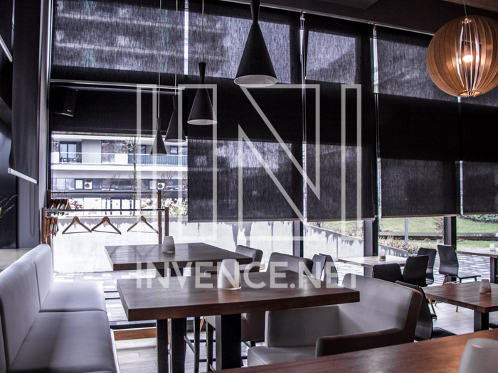 Realizace látkových rolet restaurace Praha Malešice